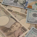 Japanese-Yen-Holds-Near-Three-Month-Low-Against-U.S.-Dollar-Amid-Interest-Rate-Differentials-and-Market-Uncertainty