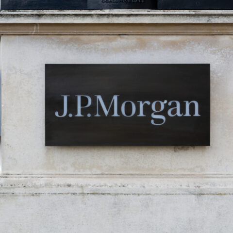 How-JPMorgan-Thrives-Amid-Tough-Competition-in-Banking