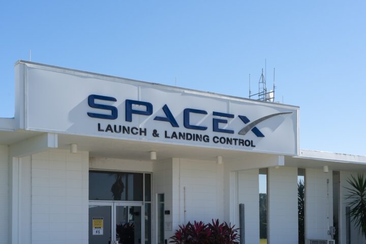 SpaceX Plans Bold Next Step: Catching Both Starship Stages in 2025