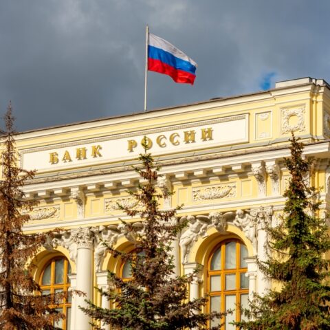 Russia’s Central Bank Set to Buy Silver, Signaling Potential Price Surge