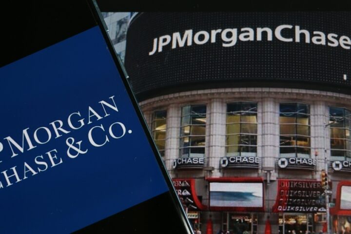 JPMorgan-Cracks-Down-on-ATM-Fraud-as-Viral-Infinite-Money-Glitch-Sparks-Legal-Wave