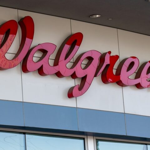 Walgreens-to-Close-1,200-Stores-Amid-Financial-Challenges-and-Competition