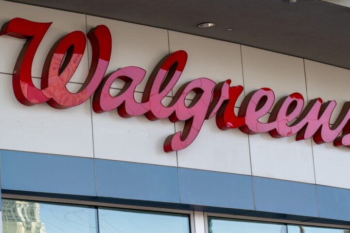 Walgreens-to-Close-1,200-Stores-Amid-Financial-Challenges-and-Competition