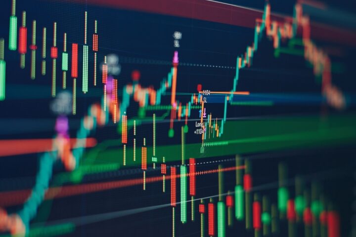 Investors-Eye-Inflation-Trends-as-Stock-Market-Hits-Record-Highs