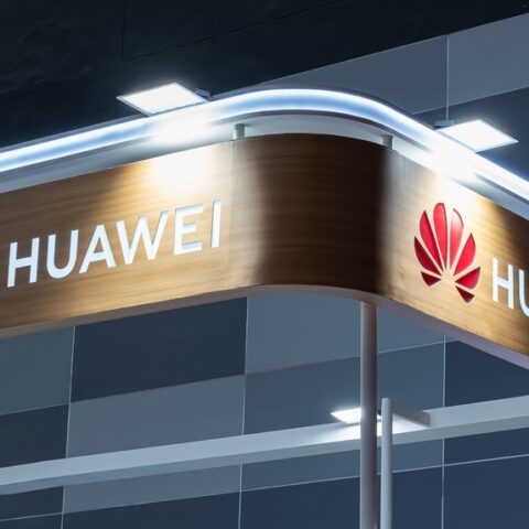 Huawei's-AI-Ambitions-Stumble-as-EUV-Restrictions-Stall-Chip-Advancement