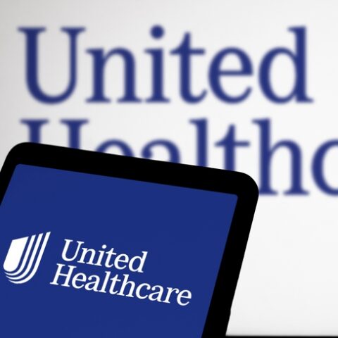 CEO-of-UnitedHealthcare-Killed-in-Targeted-Shooting-in-Manhattan