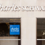 charles-schwab-reports-44%-profit-surge-in-fourth-quarter