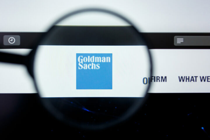 goldman-sachs-turns-to-private-markets-for-growth-&-pay