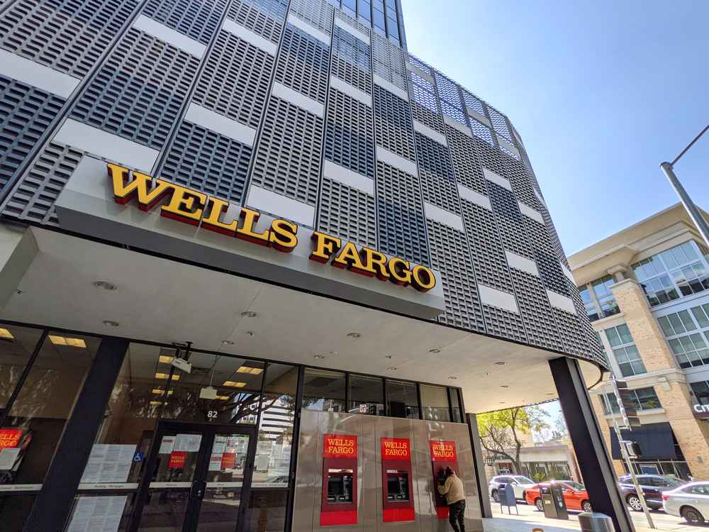 wells-fargo-shares-soar-after-beating-earnings-estimates-and-issuing-strong-2025-guidance