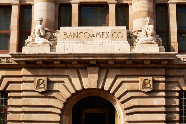 bank-of-mexico-cuts-interest-rate-to-9.5%