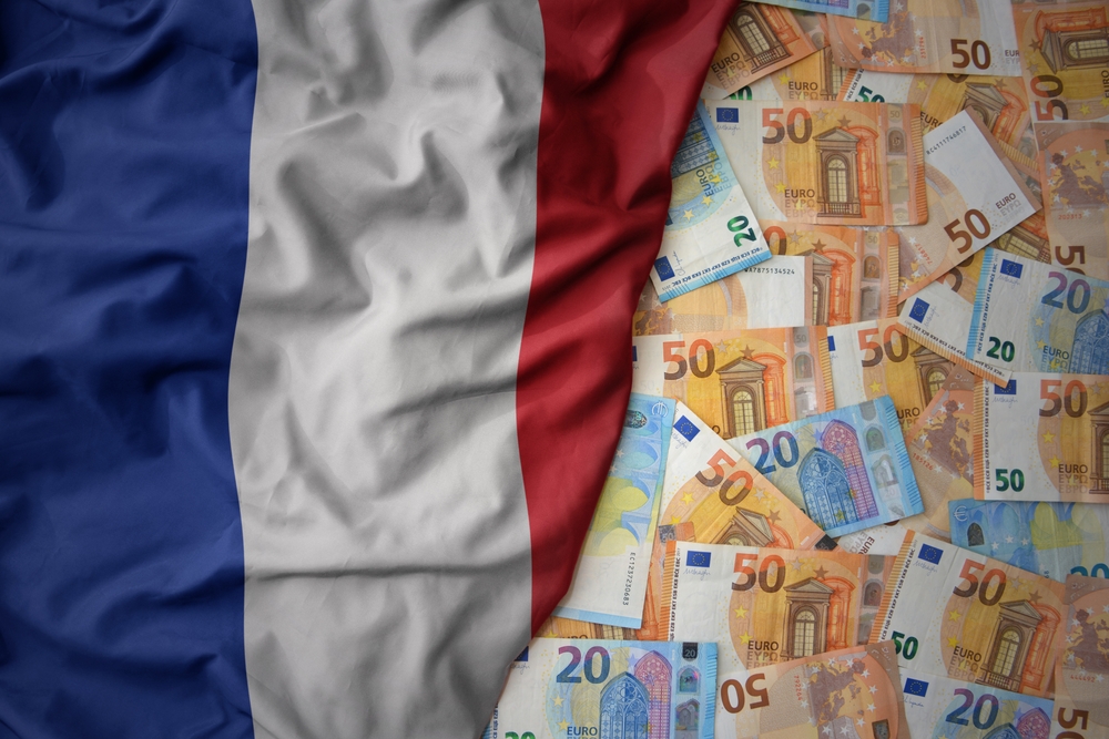 france-unveils-€109b-ai-investment-to-compete-globally