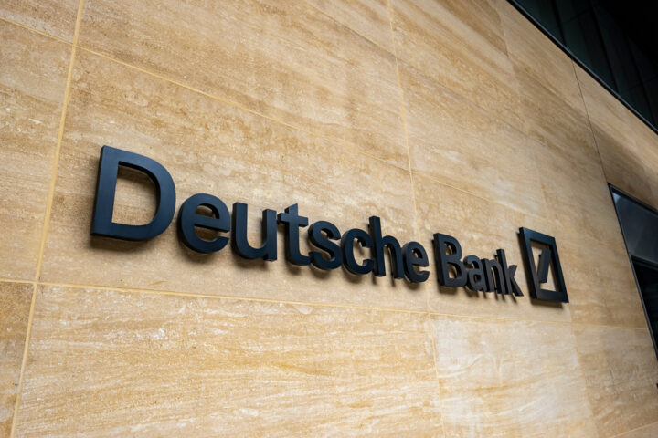 deutsche-bank-flags-auto-sector-as-key-risk