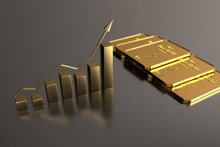 gold-tops-$3,000-as-trade-war-and-inflation-fears-rise