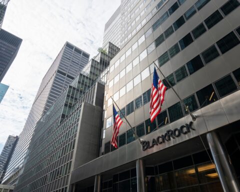blackrock-ceo-fink-warns-u.s.-economy-near-recession