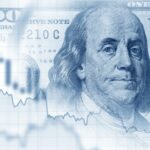 dollar-weakens-as-trade-war-and-recession-fears-mount
