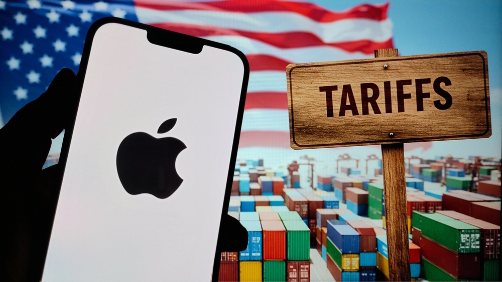 trump-demands-iphone-production-in-us-or-25%-tariff