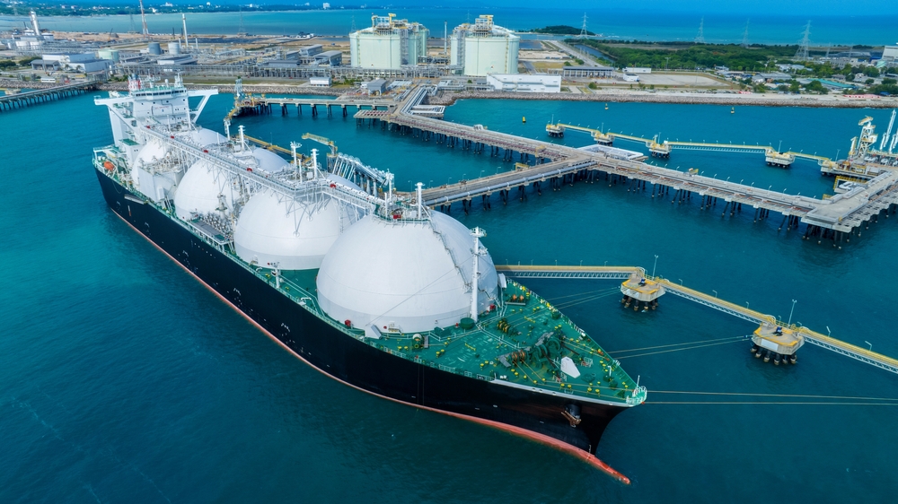 u.s.-lng-stocks-surge-after-eu-strikes-$750b-energy-deal