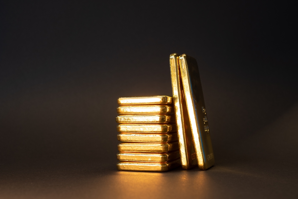 gold-prices-retreat-after-white-house-tariff-statement