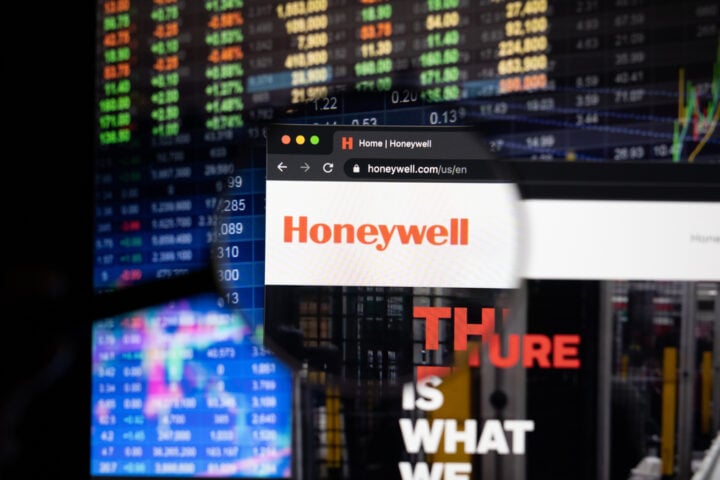 honeywell-beats-q3-estimates,-raises-eps-outlook