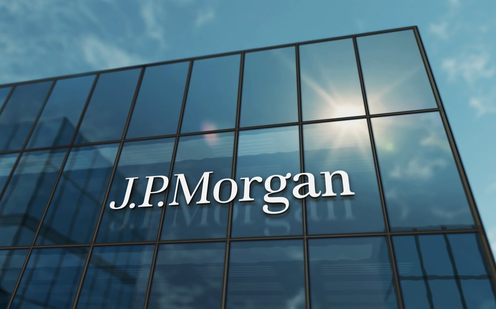 jp-morgan-ceo-warns-of-us-market-correction-risk
