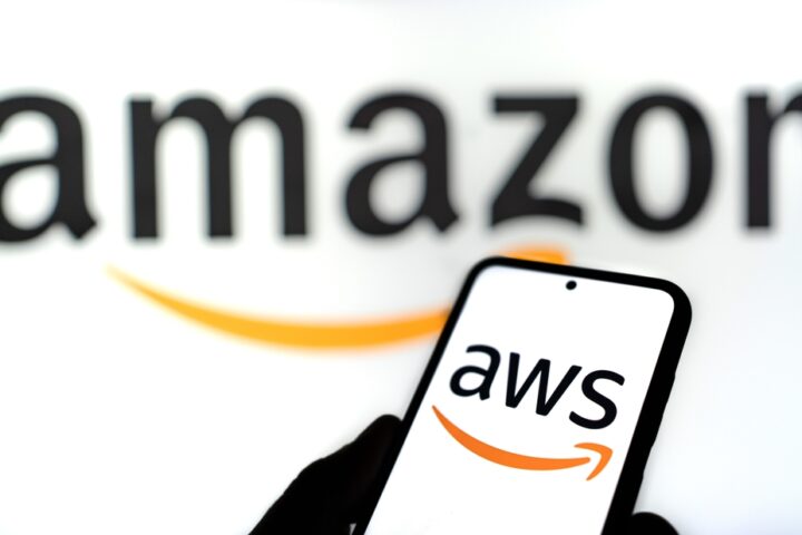 major-aws-outage-disrupts-global-platforms-for-hours