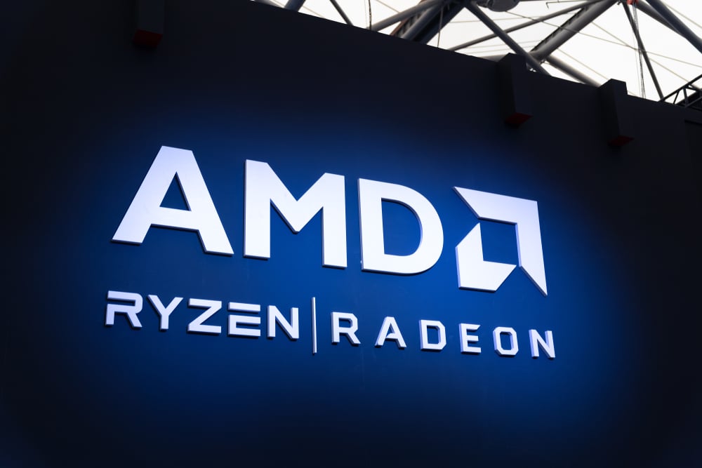 amd-beats-q3-estimates,-guides-in-line-on-margins