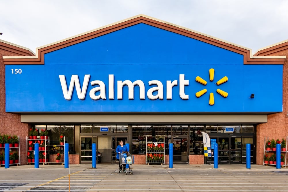 walmart-lifts-outlook-on-online-sales-and-ai-focus