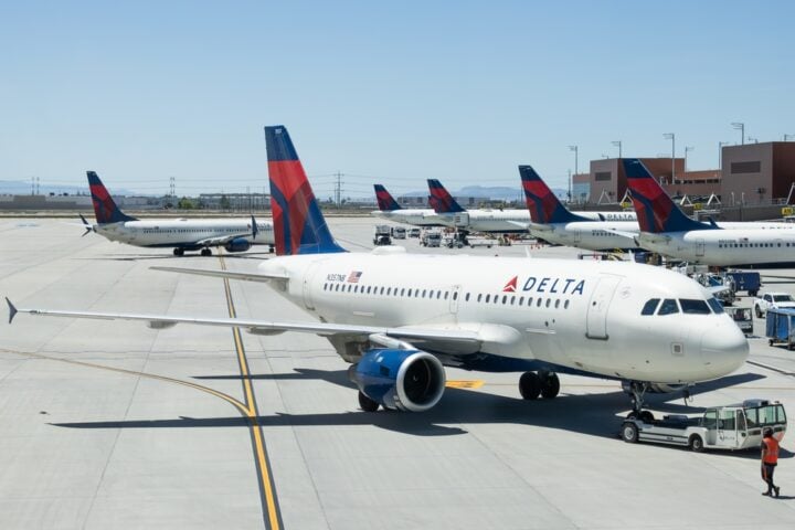 delta-says-shutdown-cut-profit-by-$200-million