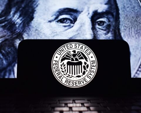 fed-minutes-show-caution-on-further-rate-cuts-in-2026