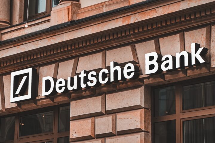 german-police-search-deutsche-bank-offices