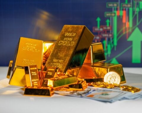 gold-rally-highlights-global-search-for-safe-havens