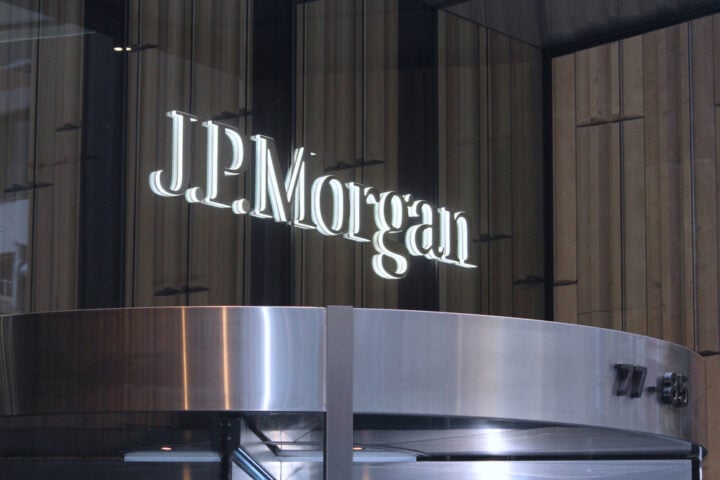trump-files-$5bn-lawsuit-against-jpmorgan-and-dimon