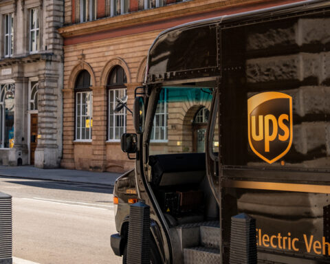ups-plans-30,000-more-job-cuts-amid-amazon-exit