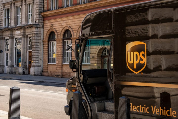 ups-plans-30,000-more-job-cuts-amid-amazon-exit