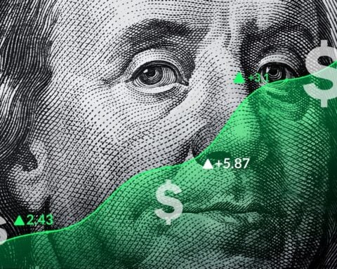 us-banks-close-strong-quarter-as-loan-demand-rises