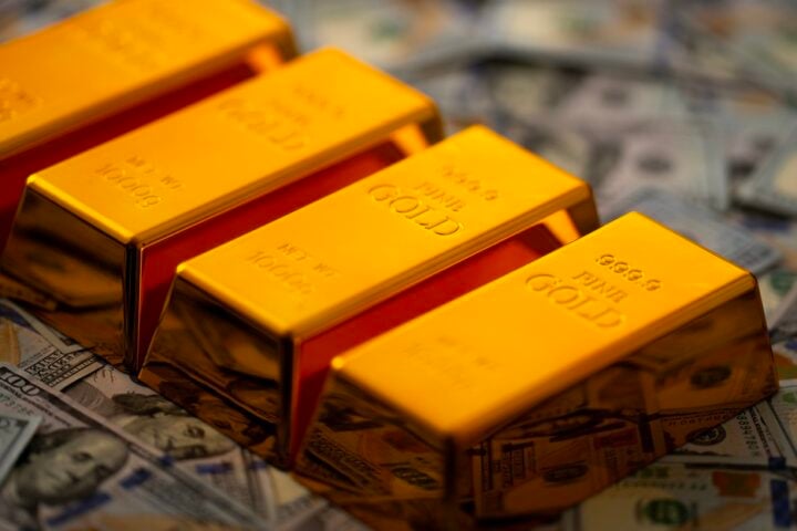 gold-and-silver-rebound-after-historic-rout