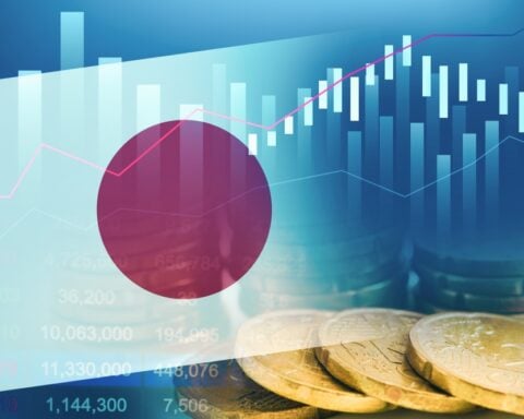 japan-narrowly-avoids-recession-in-q4