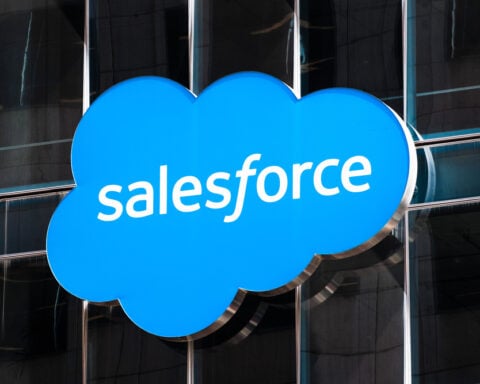 salesforce-falls-on-soft-2027-outlook-despite-beat