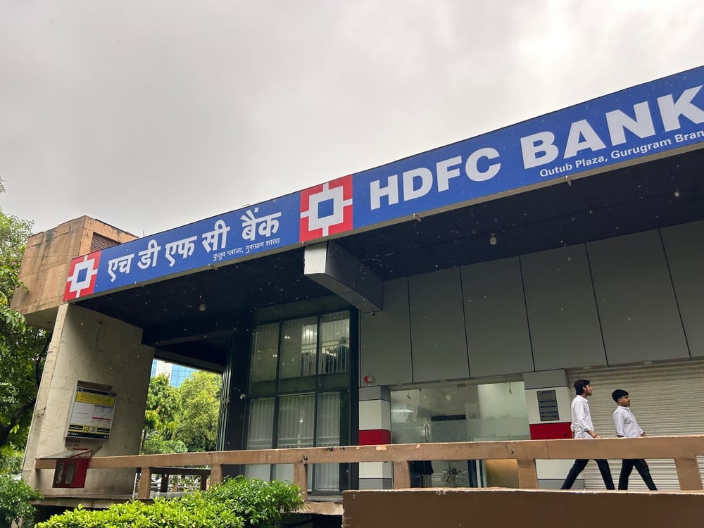 hdfc-bank-drops-after-chairman-quits-over-ethics-concerns