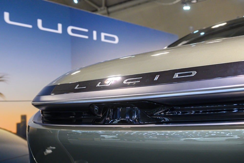 lucid-targets-positive-cash-flow-later-this-decade