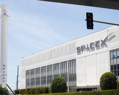 spacex-ipo-may-expose-a-deeper-investor-risk